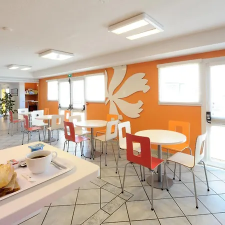 Kennedy Parc Des Expositions Hotel Tarbes