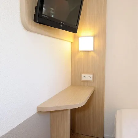 Kennedy Parc Des Expositions Hotel Tarbes