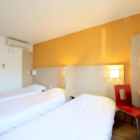 Hotell Kennedy Parc Des Expositions 2*