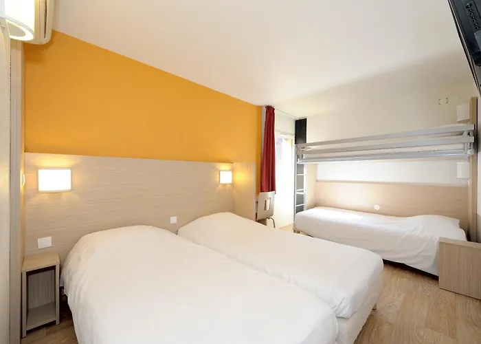 Kennedy Parc Des Expositions Тарб