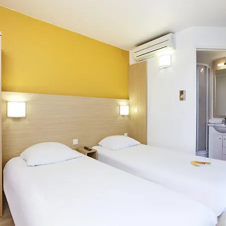 Kennedy Parc Des Expositions Otel 2*