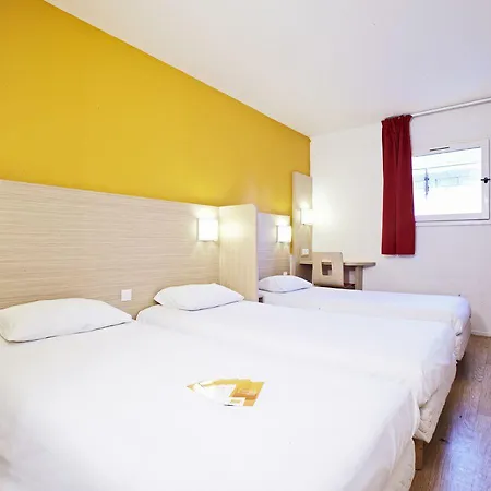 Kennedy Parc Des Expositions 2*