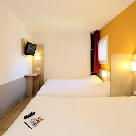 Kennedy Parc Des Expositions 타르브