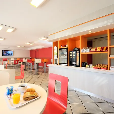 Otel Kennedy Parc Des Expositions 2*