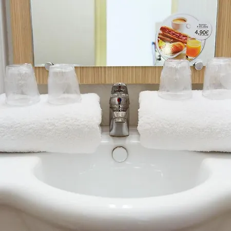 Kennedy Parc Des Expositions 2* Tarbes